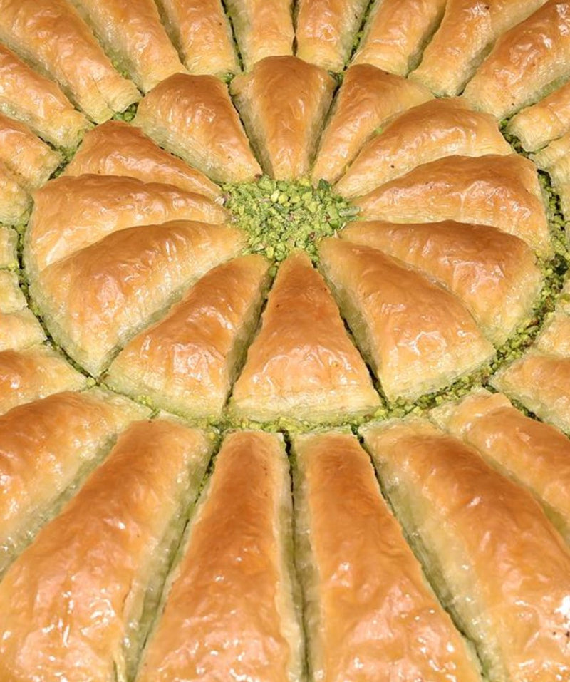 Fistikzade Carrot Slice Baklava With Pistachio - Turkish Gift Buy