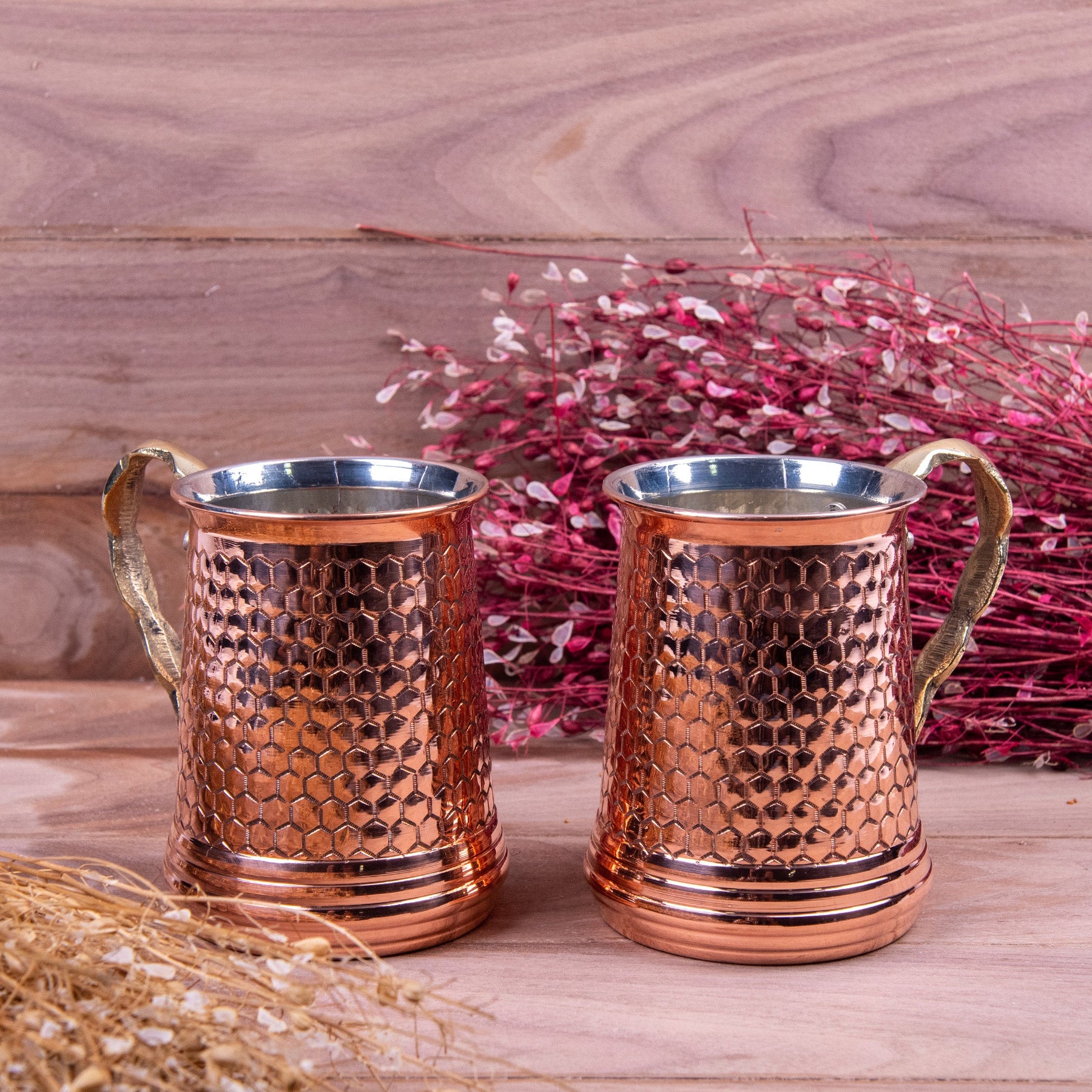 https://turkishgiftbuy.com/cdn/shop/products/hammered-copper-mug-set-of-two-291560_1800x1800.jpg?v=1694262187