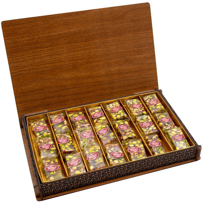 Malatya Pazari Pistachio Turkish Delight Wooden Box - 22.22oz - Turkish Gift Buy